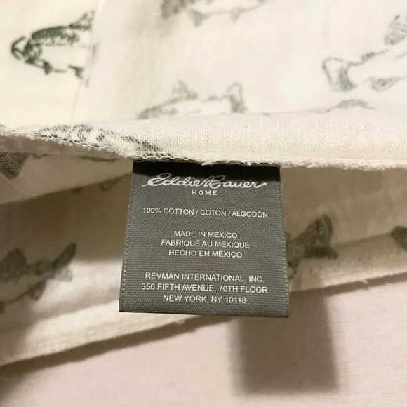 Eddie Bauer School of Fish Lot of 2 Pillow Cases 29.5 x 19 Inch - Picture 8 of 16